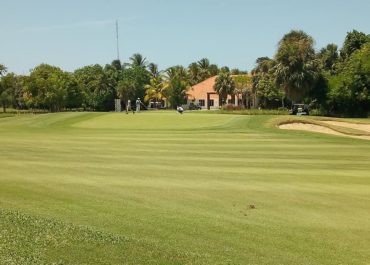 Punta-Blanca-Golf-Beach-Club-1