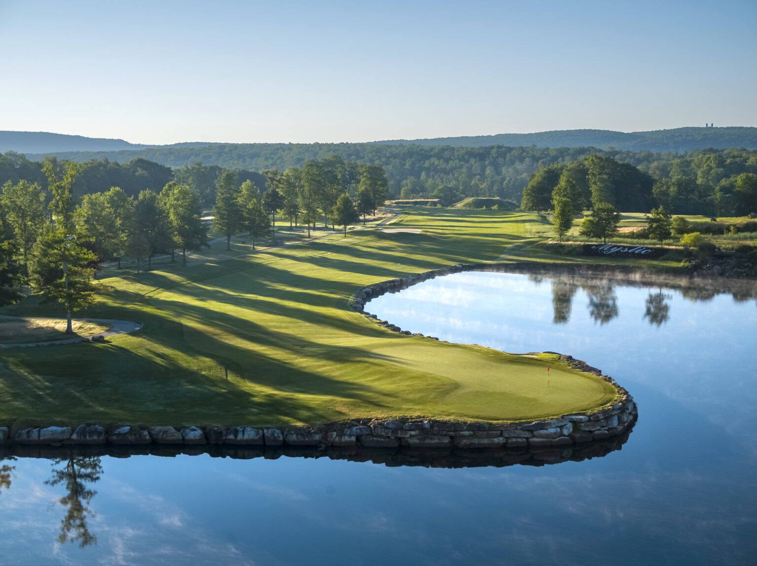 The golfing magic of Nemacolin Resort in Pennsylvania - GOLF STAY AND PLAYS